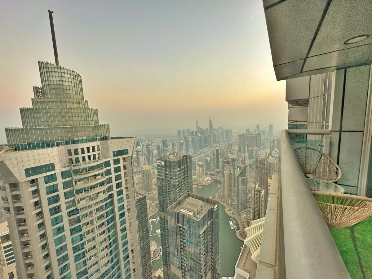 Life Above Clouds Apartment Dubai Luaran gambar