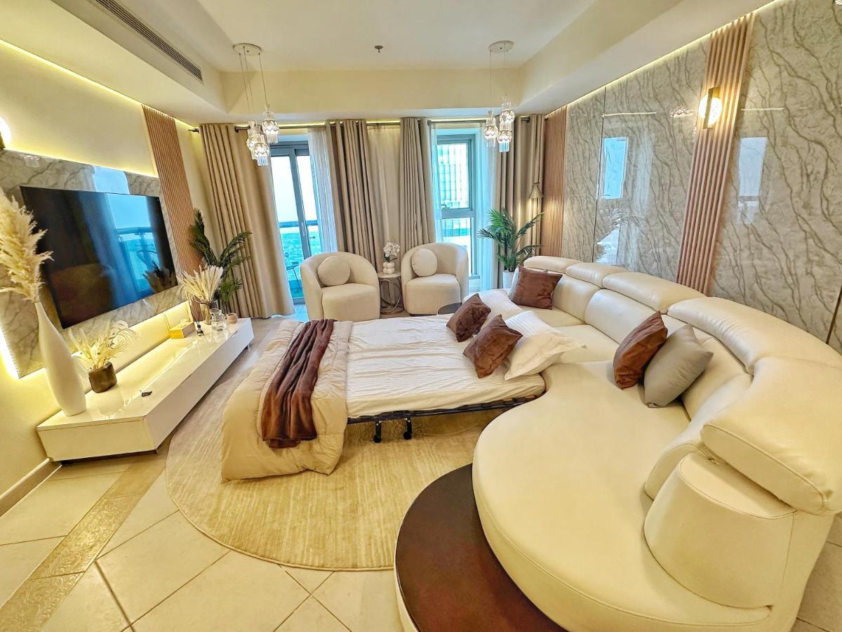 Life Above Clouds Apartment Dubai Luaran gambar