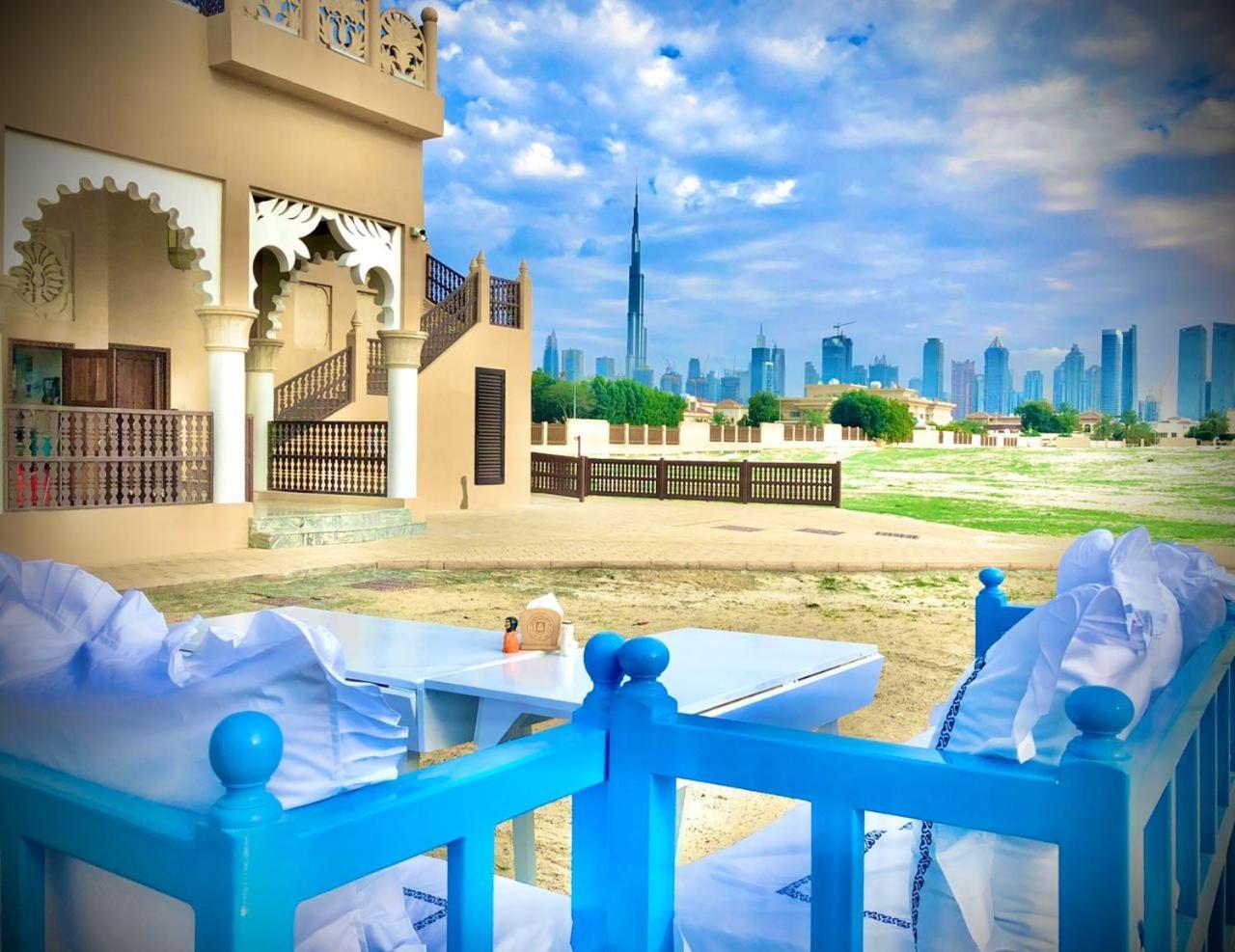 Life Above Clouds Apartment Dubai Luaran gambar